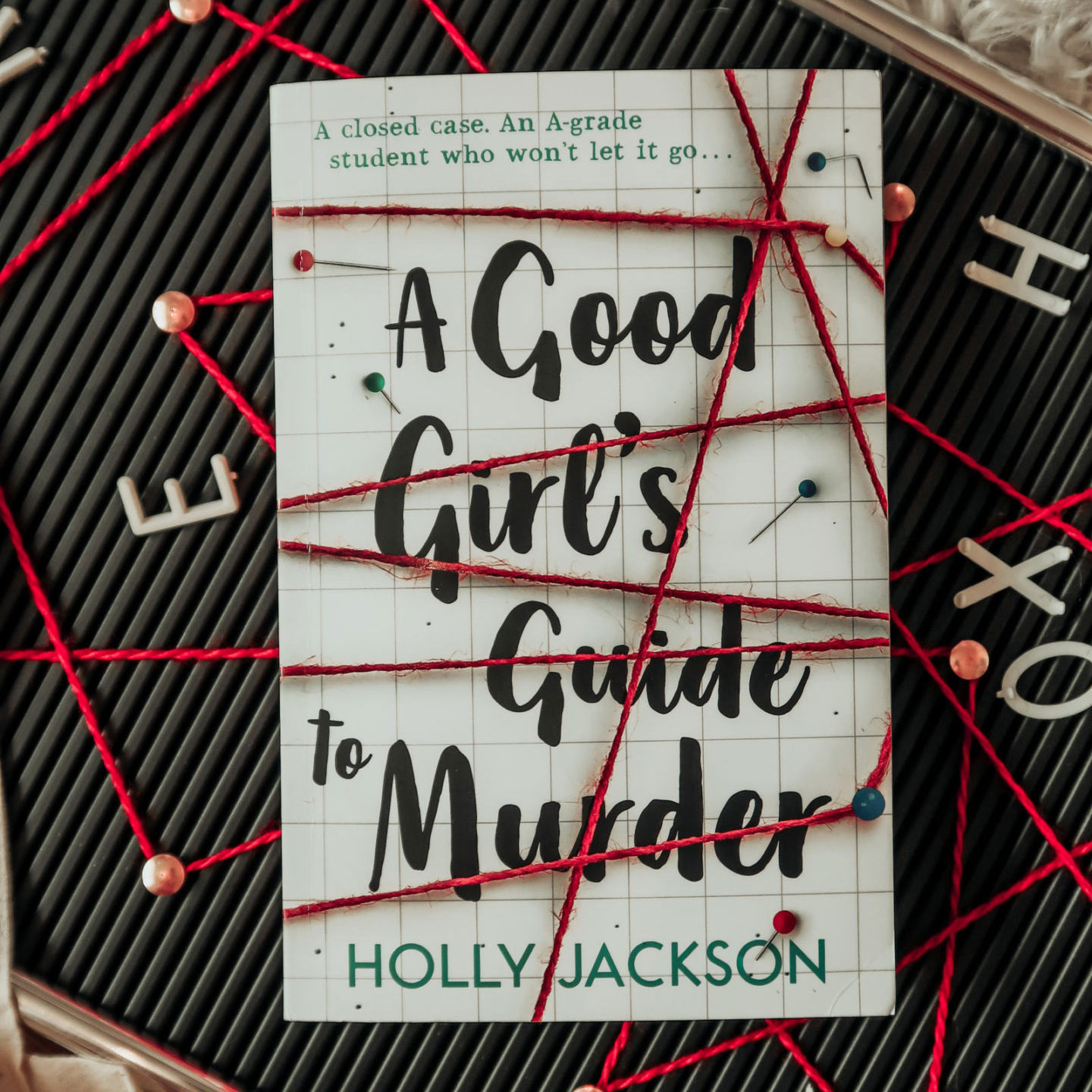  A Good Girl's Guide to Murder