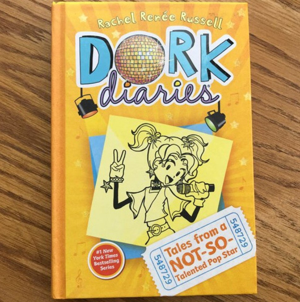  Dork Diaries: Pop Star 